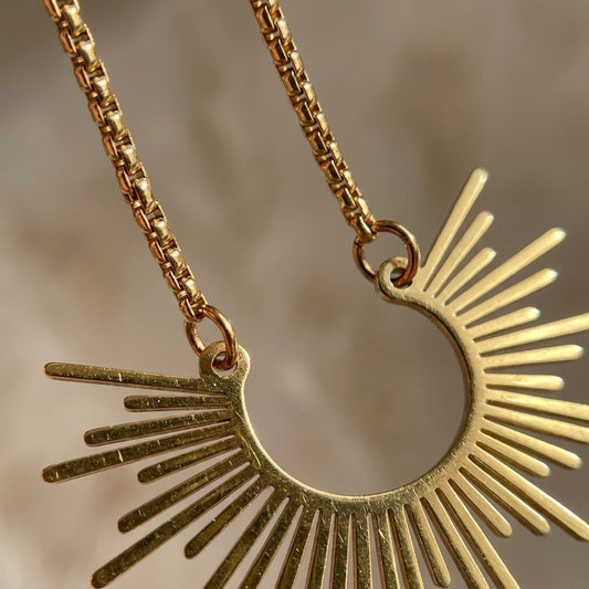 Solar Glow Necklace