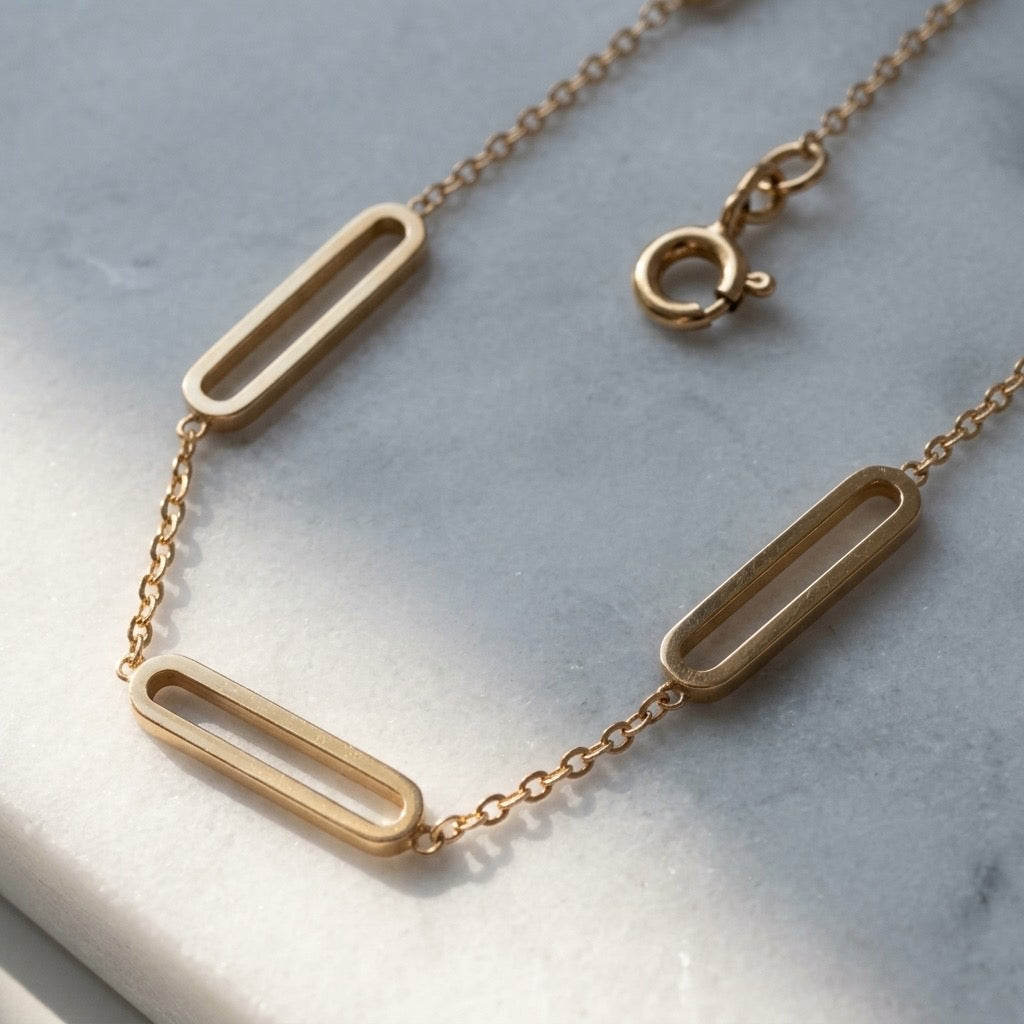 LinKline  Gold Chain Necklace