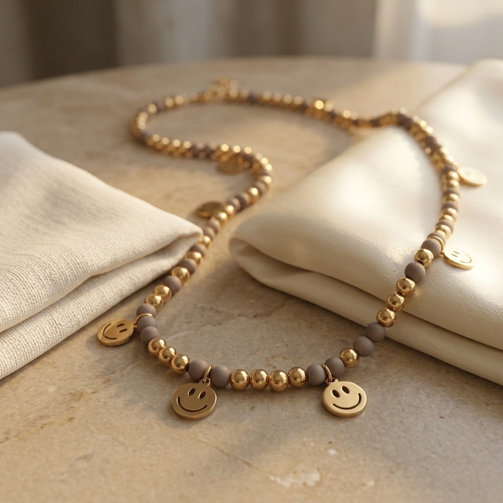 Smile vibes Necklace
